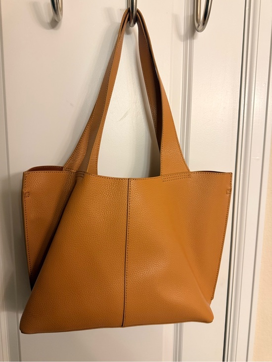 HOBO Handbags - HOBO Pebbled Leather Tan-Cognac Vida  Tote